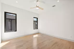 7718 Roper St, Dallas, TX 75209 - Photo 31