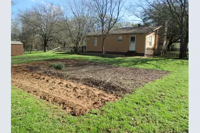 306 N Agnew Street, Boyd, TX 76023 - Photo 15