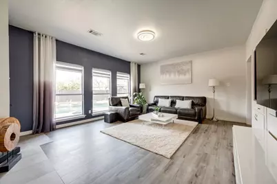 312 Springhill Drive, Hurst, TX 76054 - Photo 7