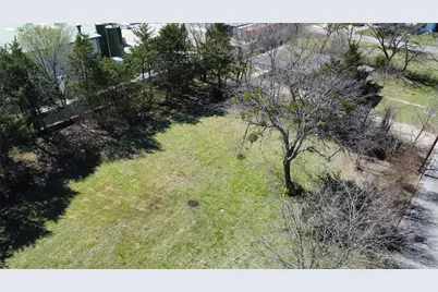 512 N Willow Street, Sherman, TX 75090 - Photo 17