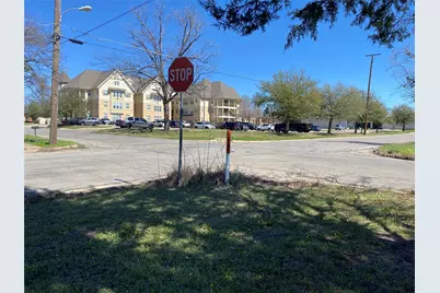 512 N Willow Street, Sherman, TX 75090 - Photo 21