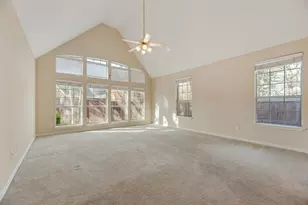 647 Royalwood Ct, Grand Prairie, TX 75052 - Photo 27