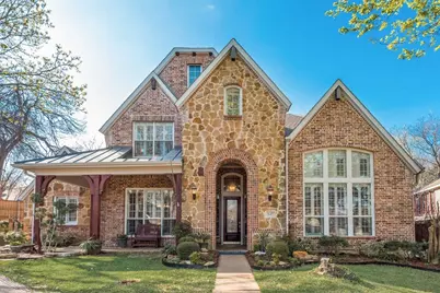 647 Royalwood Court, Grand Prairie, TX 75052 - Photo 1