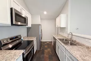 308 Teakwood Ln, Lewisville, TX 75067 - Photo 5