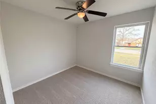 308 Teakwood Ln, Lewisville, TX 75067 - Photo 17