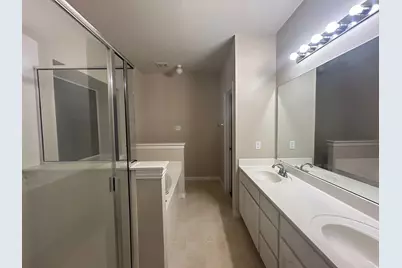 10228 Ashburn Drive, McKinney, TX 75072 - Photo 7