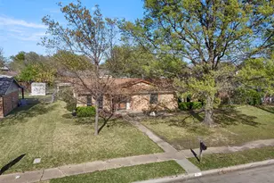 409 Colonial Dr, Garland, TX 75043 - Photo 21