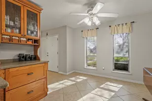 409 Colonial Dr, Garland, TX 75043 - Photo 7