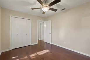 409 Colonial Dr, Garland, TX 75043 - Photo 13