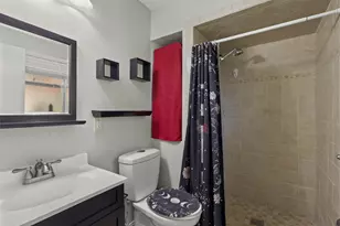 409 Colonial Dr, Garland, TX 75043 - Photo 11