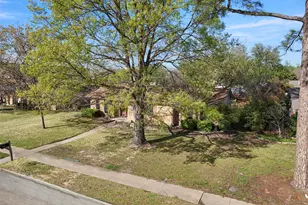 409 Colonial Dr, Garland, TX 75043 - Photo 27
