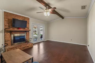 409 Colonial Drive, Garland, TX 75043 - Photo 5