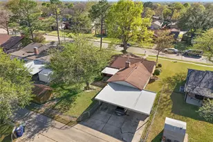 409 Colonial Dr, Garland, TX 75043 - Photo 33