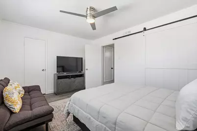 9829 Park Lane Court #B, Dallas, TX 75220 - Photo 25