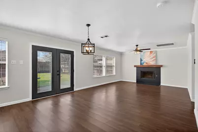 6126 Hillcrest Drive, Sachse, TX 75048 - Photo 5