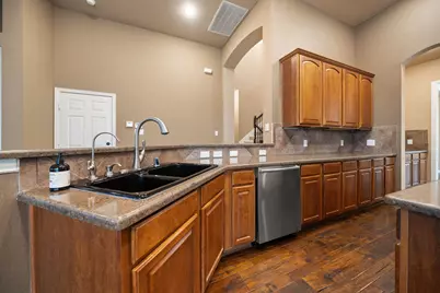 15801 Waterview Drive, Frisco, TX 75035 - Photo 9