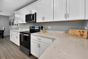 412 Glenwick Ln, Van Alstyne, TX 75495 - Photo 7