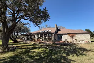 115 Woodland Rd, Kerrville, TX 78028 - Photo 35