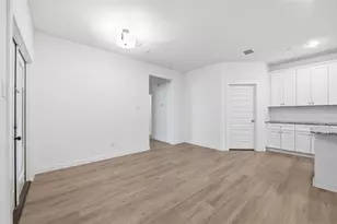 4705 Sunny Pathway, Haltom City, TX 76117 - Photo 15