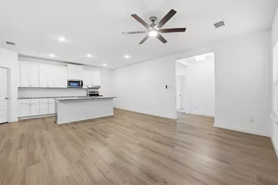 4705 Sunny Pathway, Haltom City, TX 76117 - Photo 7