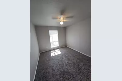 137 Cliff Heights Circle, Dallas, TX 75241 - Photo 11