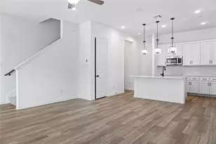 630 Blue Rdg Dr, Mansfield, TX 76063 - Photo 9