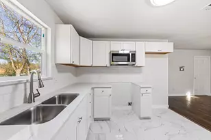 229 W Millett Dr, Dallas, TX 75232 - Photo 5