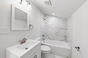 229 W Millett Dr, Dallas, TX 75232 - Photo 9