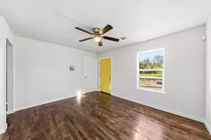 229 W Millett Dr, Dallas, TX 75232 - Photo 21