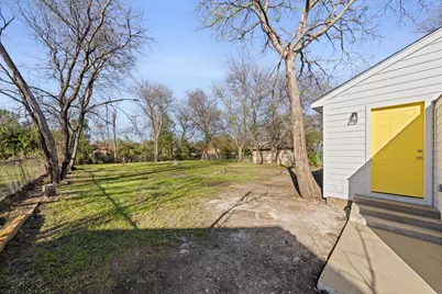 229 W Millett Drive, Dallas, TX 75232 - Photo 17