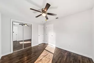 229 W Millett Dr, Dallas, TX 75232 - Photo 7