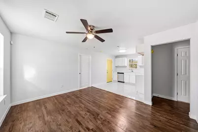 229 W Millett Drive, Dallas, TX 75232 - Photo 3