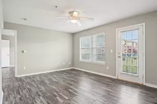 700 Timber Oaks Ln, Grand Prairie, TX 75051 - Photo 7