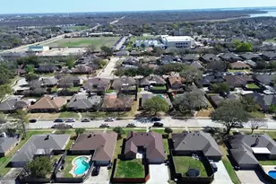 2229 Country Valley Rd, Garland, TX 75041 - Photo 33