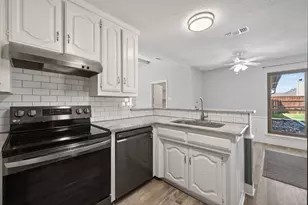 2229 Country Valley Rd, Garland, TX 75041 - Photo 19