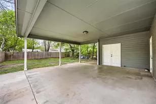 1101 Baird St, Cleburne, TX 76033 - Photo 25