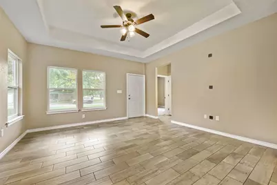 1101 Baird Street, Cleburne, TX 76033 - Photo 5