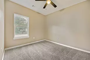 1101 Baird St, Cleburne, TX 76033 - Photo 23