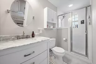 516 E Ross St, Waxahachie, TX 75165 - Photo 3