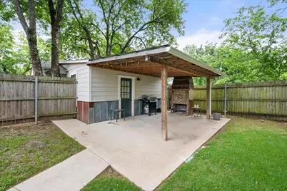 516 E Ross Street, Waxahachie, TX 75165 - Photo 23