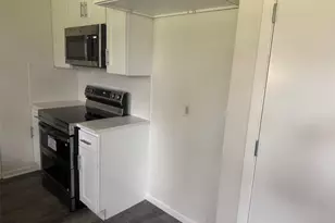 6412 Embassy Dr, Forest Hill, TX 76119 - Photo 11