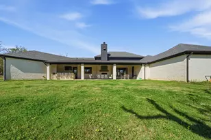 817 Bloomfield Rd, Valley View, TX 76272 - Photo 35