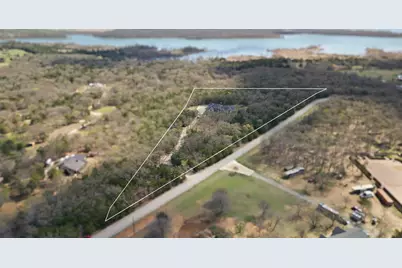 817 Bloomfield Road, Valley View, TX 76272 - Photo 3