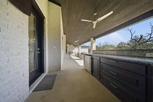 817 Bloomfield Rd, Valley View, TX 76272 - Photo 37