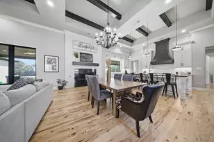 817 Bloomfield Rd, Valley View, TX 76272 - Photo 5