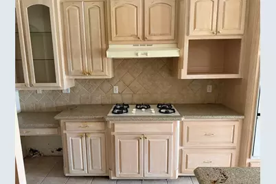 120 Burton Street, Longview, TX 75603 - Photo 11