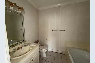 120 Burton Street, Longview, TX 75603 - Photo 25