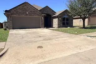 213 Briarstone Dr, Alvarado, TX 76009 - Photo 1