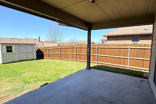 213 Briarstone Dr, Alvarado, TX 76009 - Photo 25