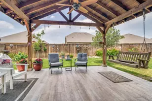 324 Jefferson Ln, Fate, TX 75189 - Photo 3